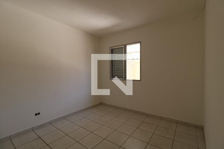 Quarto 2 de casa para alugar com 3 quartos, 70m² em Vila Camilópolis, Santo André