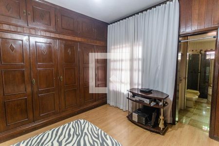 Suíte 1 de casa para alugar com 6 quartos, 280m² em Serra, Belo Horizonte