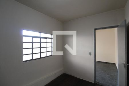 Quarto de casa para alugar com 1 quarto, 70m² em Glória, Belo Horizonte