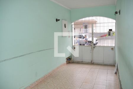 Casa à venda com 180m², 3 quartos e 1 vaga Casa à venda com 180m², 3 quartos e 1 vagaGaragem