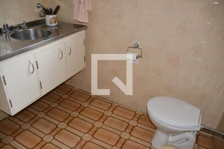 Casa à venda com 180m², 3 quartos e 1 vaga Casa à venda com 180m², 3 quartos e 1 vagav