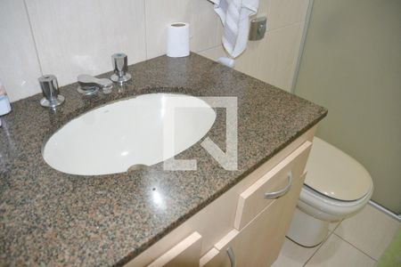 Casa à venda com 180m², 3 quartos e 1 vaga Casa à venda com 180m², 3 quartos e 1 vagaSuíte