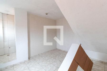 Quarto 2 de casa para alugar com 2 quartos, 90m² em Burgo Paulista, São Paulo