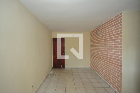 Sala de apartamento para alugar com 3 quartos, 75m² em Parque Pinheiros, Taboão da Serra