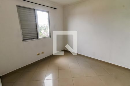 Quarto  de apartamento para alugar com 2 quartos, 54m² em Chácara Agrindus, Taboão da Serra