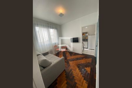 Sala de apartamento à venda com 1 quarto, 38m² em Menino Deus, Porto Alegre