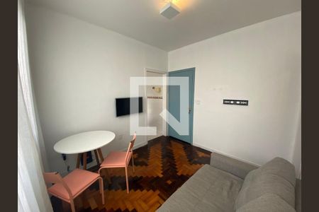 Sala de apartamento à venda com 1 quarto, 38m² em Menino Deus, Porto Alegre