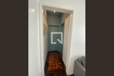 Sala de apartamento à venda com 1 quarto, 38m² em Menino Deus, Porto Alegre