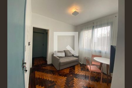 Sala de apartamento à venda com 1 quarto, 38m² em Menino Deus, Porto Alegre