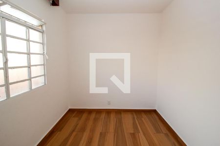 Quarto 1 de apartamento para alugar com 3 quartos, 58m² em Sagrada Família, Belo Horizonte