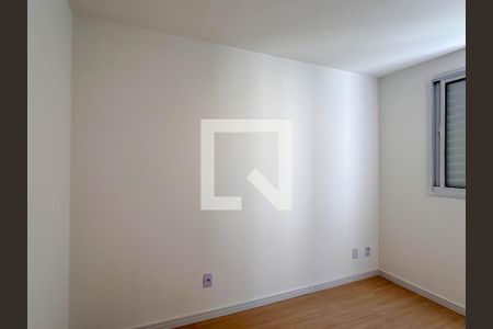 Quarto 2 de apartamento para alugar com 2 quartos, 45m² em Jardim Iris, São Paulo