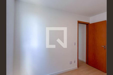 Quarto 2 de apartamento para alugar com 2 quartos, 45m² em Jardim Iris, São Paulo