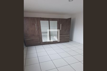 Quarto 2 de apartamento para alugar com 2 quartos, 52m² em Jardim Cidade de Florianópolis, São José