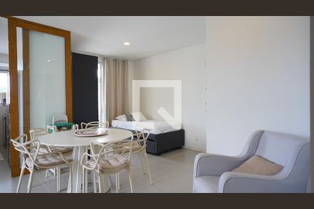 Sala de apartamento para alugar com 2 quartos, 178m² em Campeche, Florianópolis