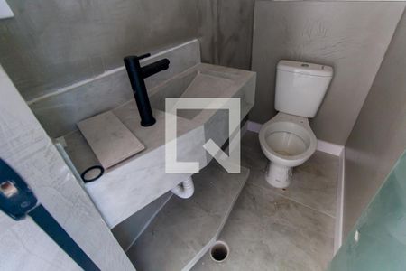 Lavabo de apartamento para alugar com 2 quartos, 69m² em São Lucas, São Paulo