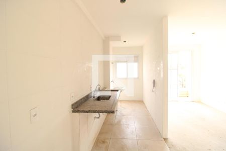 Sala / Cozinha de apartamento para alugar com 2 quartos, 55m² em Vila Pita, São Paulo