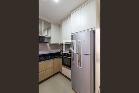 Cozinha de casa de condomínio à venda com 2 quartos, 74m² em Jardim Norma, São Paulo