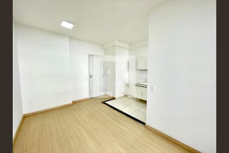 Sala de apartamento para alugar com 3 quartos, 60m² em Jardim Carlos Gomes, Jundiaí