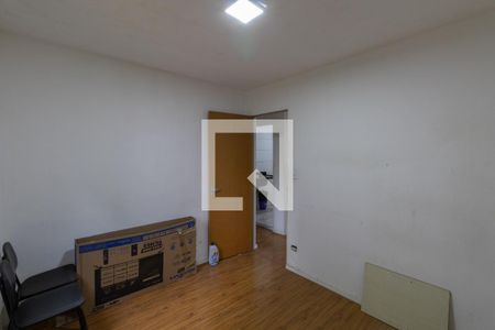 Quarto 1 de apartamento para alugar com 2 quartos, 45m² em Conjunto Residencial José Bonifácio, São Paulo