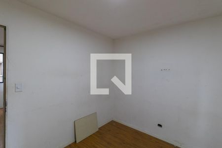 Quarto 1 de apartamento para alugar com 2 quartos, 45m² em Conjunto Residencial José Bonifácio, São Paulo