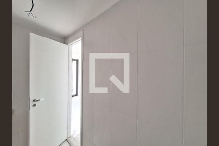 Banheiro de apartamento à venda com 1 quarto, 28m² em Pompeia, São Paulo