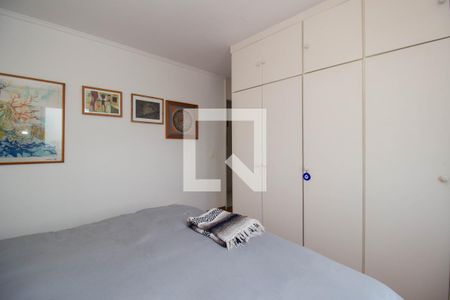 Suíte  de apartamento à venda com 3 quartos, 105m² em Vila Madalena, São Paulo