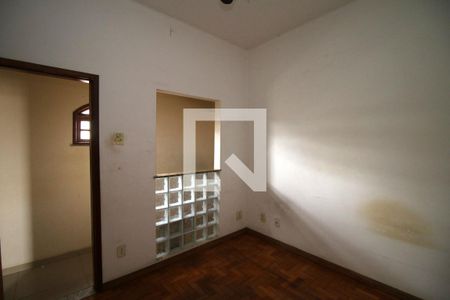 Quarto 1 de apartamento para alugar com 2 quartos, 49m² em Parada de Lucas, Rio de Janeiro