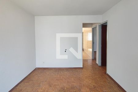 Sala de casa à venda com 3 quartos, 109m² em Jardim Nova Europa, Campinas