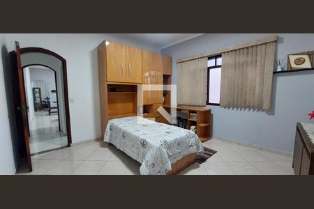 Quarto 2 de casa à venda com 4 quartos, 181m² em Jardim Rina, Santo André