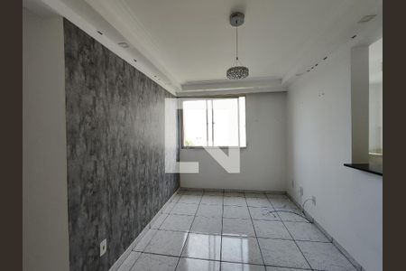 Sala de apartamento para alugar com 2 quartos, 42m² em Jardim Vista Alegre, Ferraz de Vasconcelos