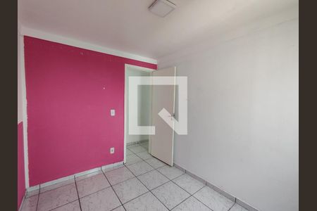 Quarto 1 de apartamento para alugar com 2 quartos, 42m² em Jardim Vista Alegre, Ferraz de Vasconcelos