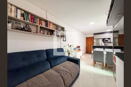 Sala de apartamento à venda com 2 quartos, 56m² em Jardim Santo Alberto, Santo André