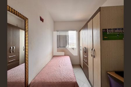 Quarto 1 de apartamento à venda com 2 quartos, 56m² em Jardim Santo Alberto, Santo André