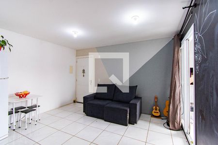 Sala de apartamento para alugar com 2 quartos, 54m² em Igara, Canoas