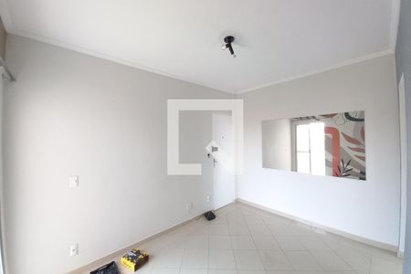 Sala de apartamento para alugar com 2 quartos, 52m² em Vila Lemos, Campinas