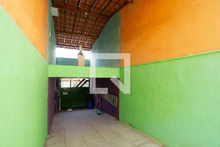 Casa à venda com 127m², 4 quartos e 3 vagas Casa à venda com 127m², 4 quartos e 3 vagasGaragem