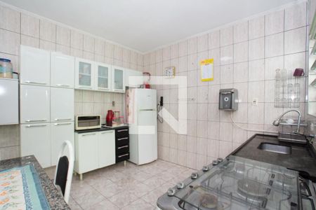 Casa à venda com 127m², 4 quartos e 3 vagas Casa à venda com 127m², 4 quartos e 3 vagasCozinha