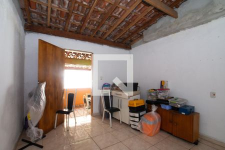 Casa à venda com 127m², 4 quartos e 3 vagas Casa à venda com 127m², 4 quartos e 3 vagasEdícula