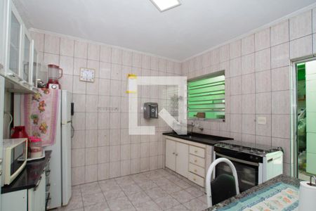 Casa à venda com 127m², 4 quartos e 3 vagas Casa à venda com 127m², 4 quartos e 3 vagasCozinha