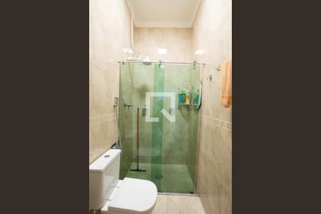 Casa à venda com 127m², 4 quartos e 3 vagas Casa à venda com 127m², 4 quartos e 3 vagasBanheiro