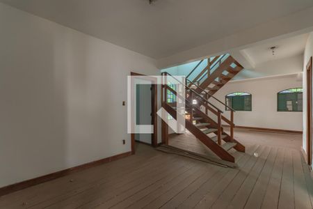 Sala de casa para alugar com 4 quartos, 400m² em Santa Branca, Belo Horizonte