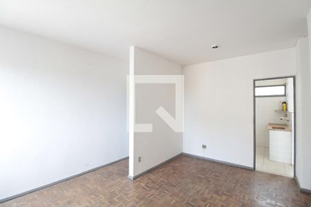 Sala de apartamento para alugar com 3 quartos, 120m² em Santa Monica, Belo Horizonte