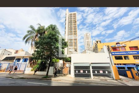 Studio à venda com 51m², 1 quarto e 1 vaga Studio à venda com 51m², 1 quarto e 1 vagaFachada