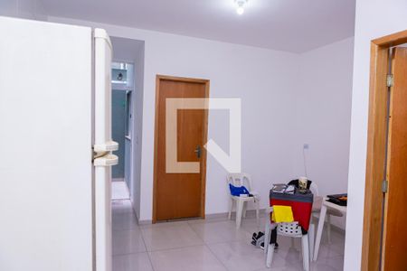 Sala/Cozinha de apartamento para alugar com 1 quarto, 52m² em Vila Euthalia, São Paulo