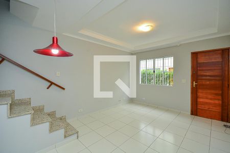 Sala de casa para alugar com 2 quartos, 65m² em Vila Arriete, São Paulo