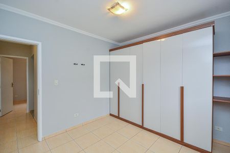 Quarto 1 de casa para alugar com 2 quartos, 65m² em Vila Arriete, São Paulo