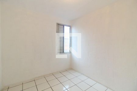 Quarto 1 de apartamento para alugar com 2 quartos, 60m² em Conjunto Residencial José Bonifácio, São Paulo