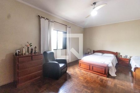 Quarto 1 de casa à venda com 3 quartos, 220m² em Santa Teresinha, São Paulo