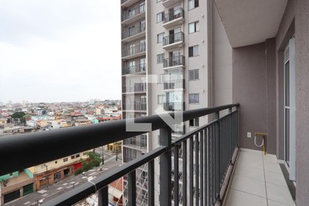 Varanda de apartamento para alugar com 1 quarto, 28m² em Vila Tolstoi, São Paulo