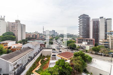 Vista de kitnet/studio à venda com 1 quarto, 27m² em Sumaré, São Paulo